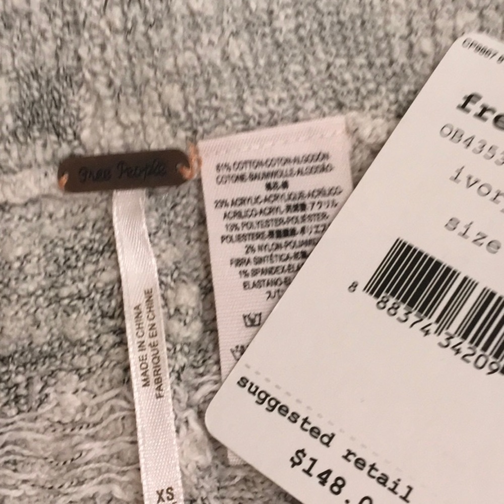 NWT FREE PEOPLE “ROAD TRIP JOGGERS” - Picture 6 of 8